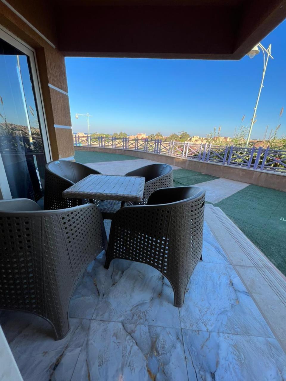 Porto Sokna Water Front Ground Floor Family Only Villa Ajn-Szuhna Kültér fotó